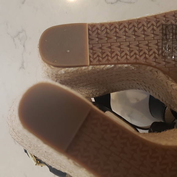 Authentic Michael Kors Wedges - Picture 9 of 9